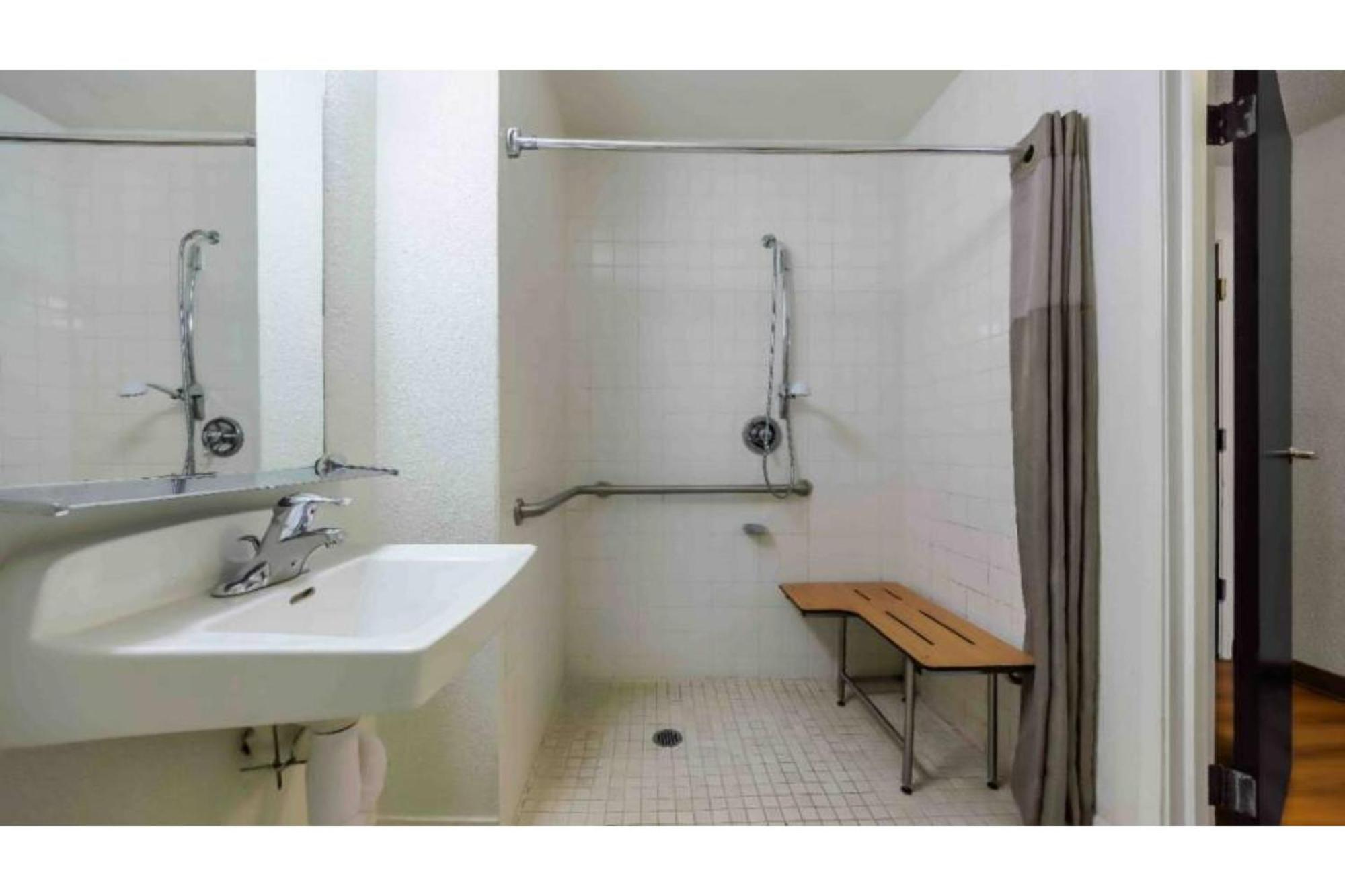 Double Room Disability Access Non-Smoking